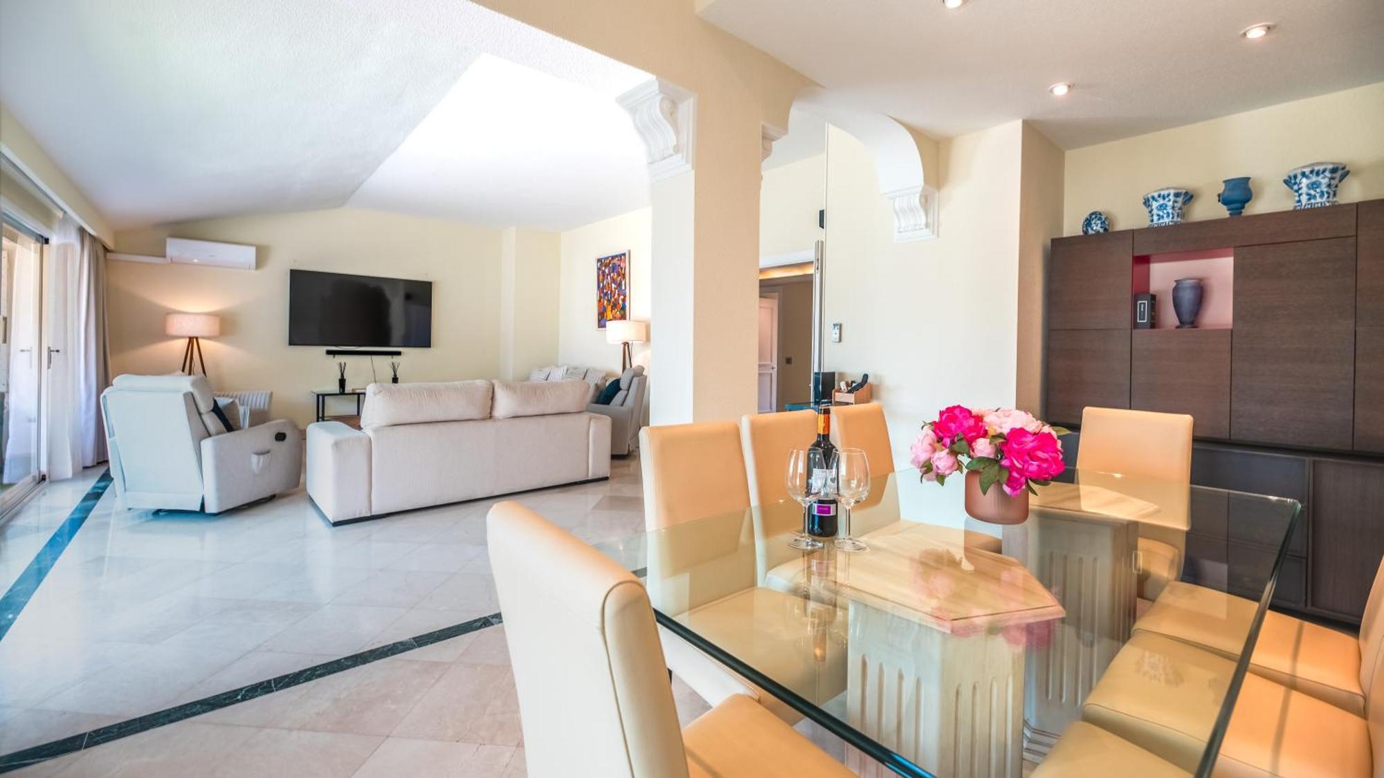 Penthouse Boutique Suite Marbella Esterno foto